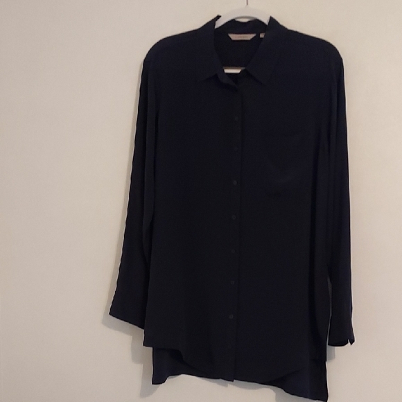Athleta Tops - Athleta Navy Long Sleeve Shirt 100% Silk Size Medium